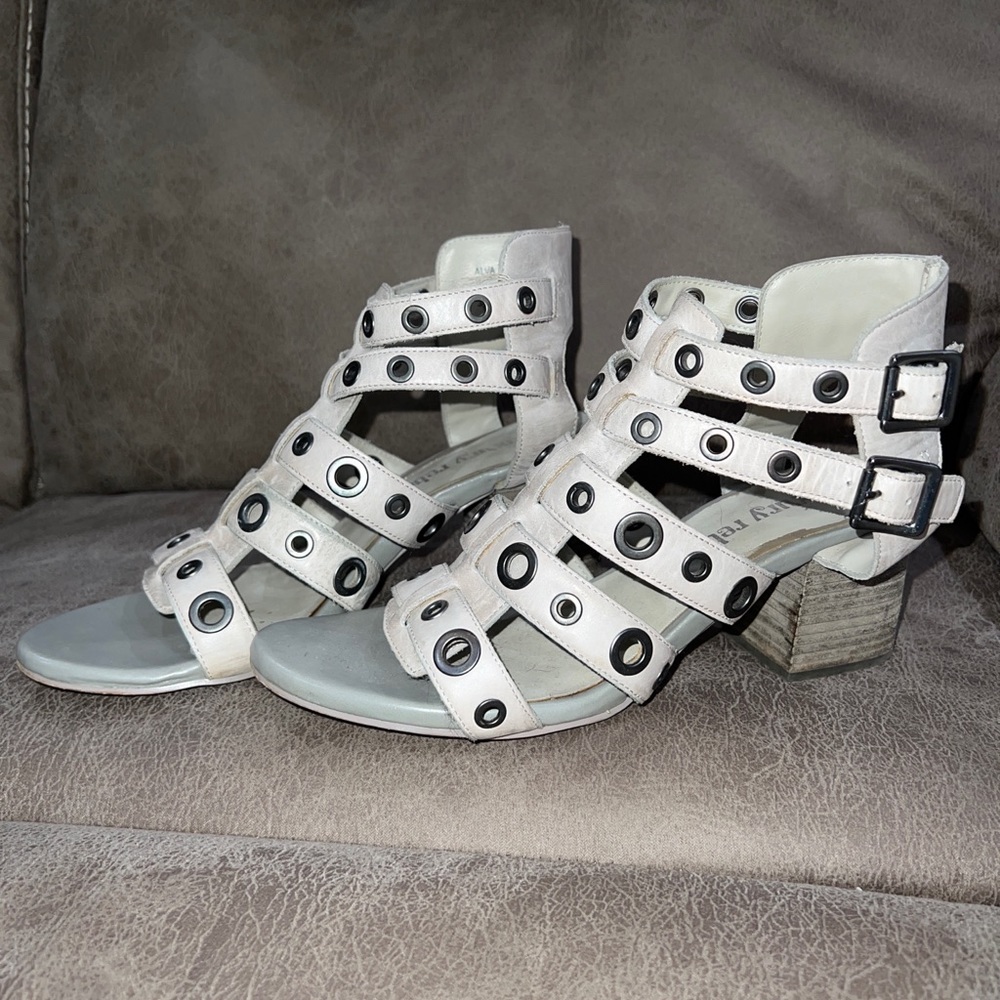 Luxury Rebel Mandy Womens Gray Studded  Ankle Strap Block Heel Size 38.5 Euro